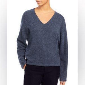 Vince Women's Dolman Cashmere Sweater 
Size Small